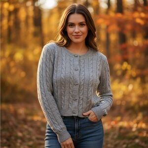 🎀 NWOT Jessica Simpson Cardigan Sweater~Women’s Sz Med~Gray/Silver~Waist Length